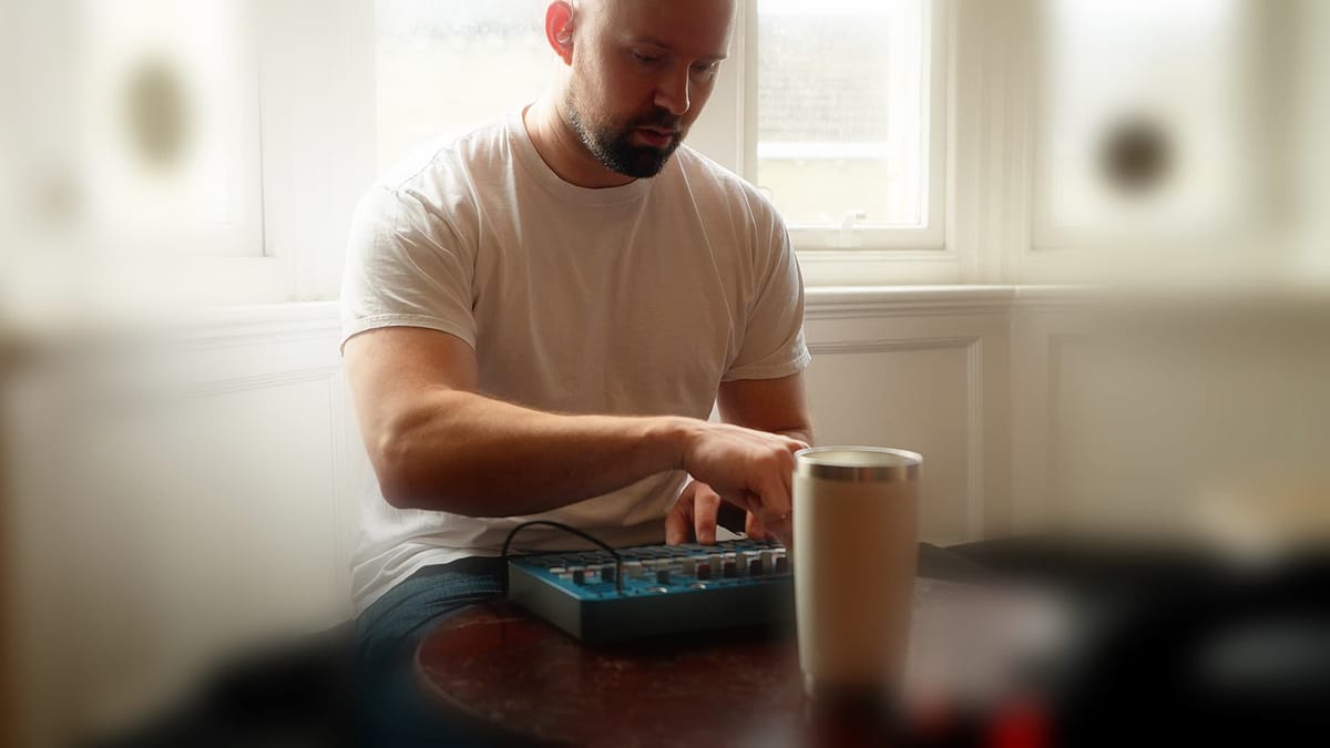 Live improvisation in the Coffee Shop