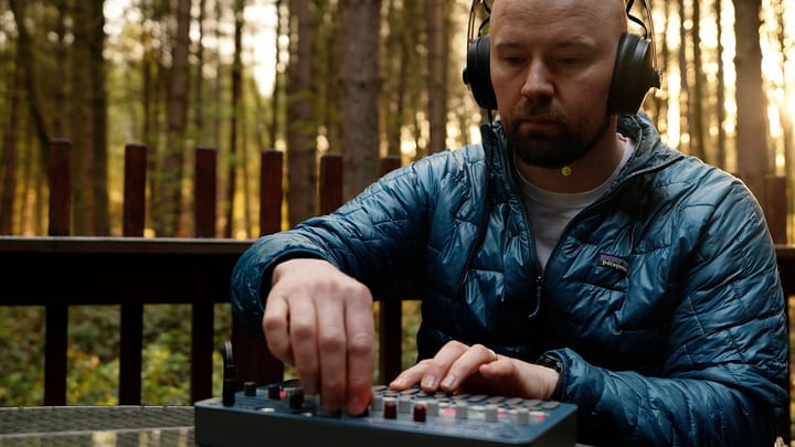 Ambient textures at dawn with Sonicware LIVEN Ambient Ø